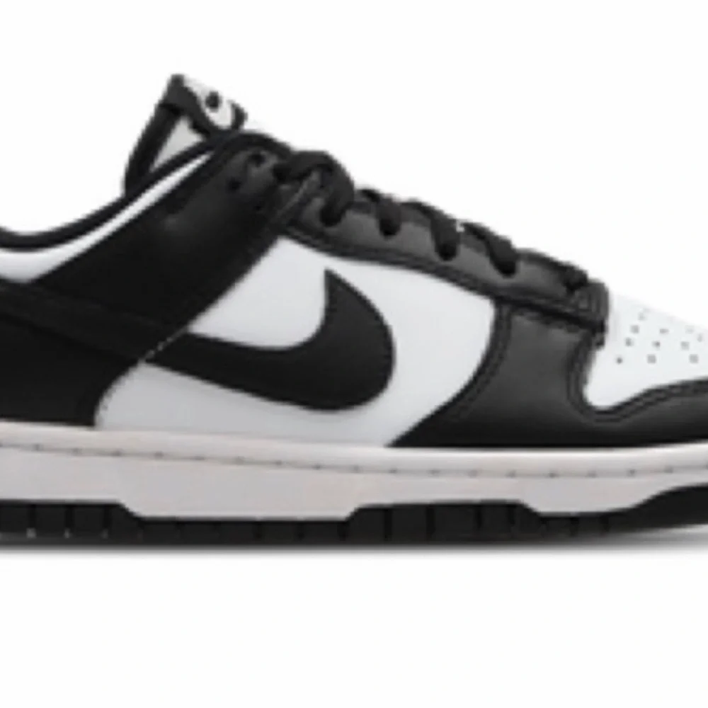 Nike Dunk Low Panda 🐼 size 9.5 - Picture 3 of 6